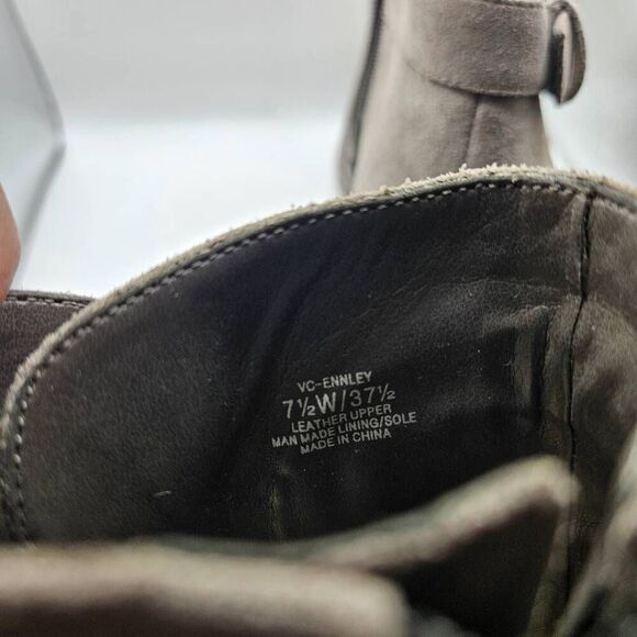 Vince Camuto gray suede; peep toe; zipper closure; wedge heel; great condition S - Picture 5 of 6